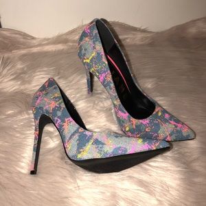 Go Jane Branded pumps - Size 8.5